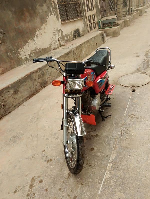 Honda 125 new condition 0