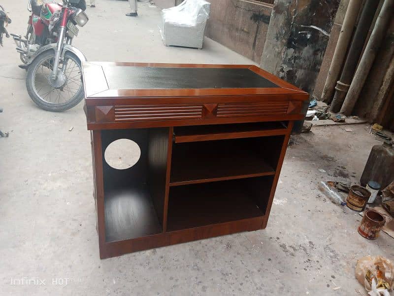 Habib brand Lahore VIP office executive table available h. 14