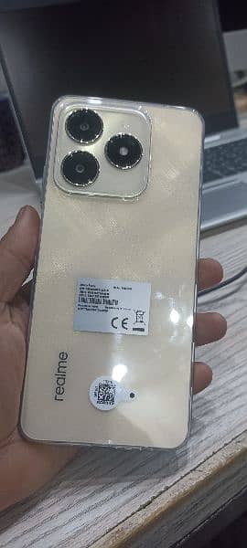 realme c61 1