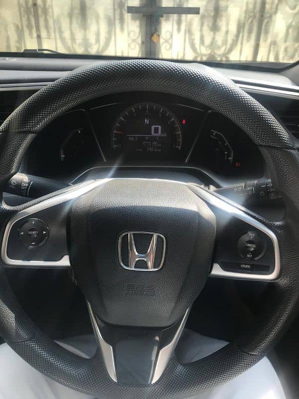 Honda Civic Oriel 2017 3