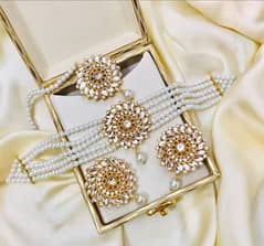 fancy Gold Plated Artificial Stones Choker Set