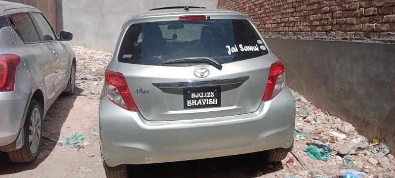 Toyota Vitz 2013 0