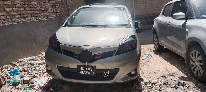 Toyota Vitz 2013 8