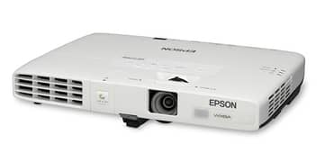 EPSON EB -1750 Projector with 2600 ANSI Lumens image upt0 300"