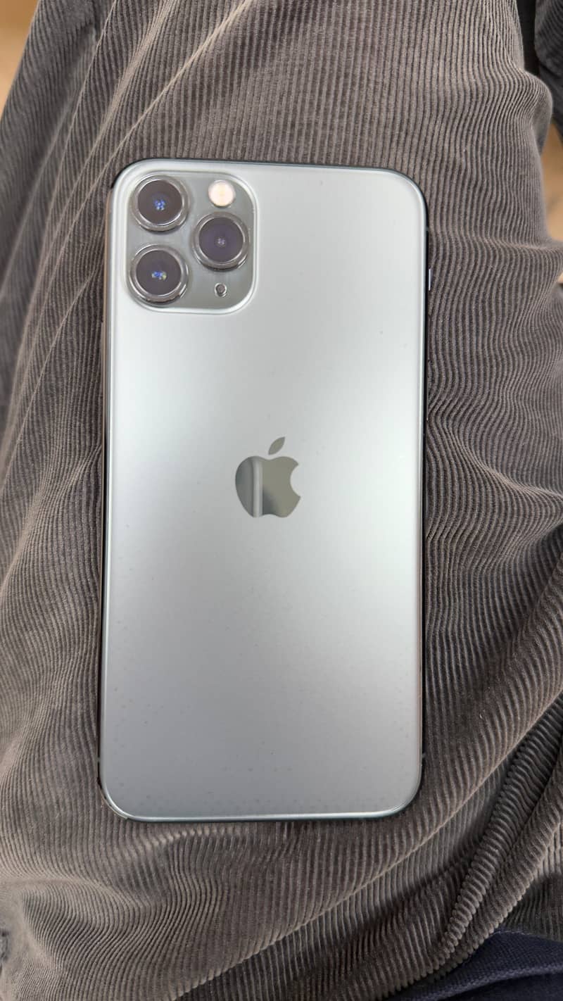 Iphone 11 Pro (PTA APPROVED) 0