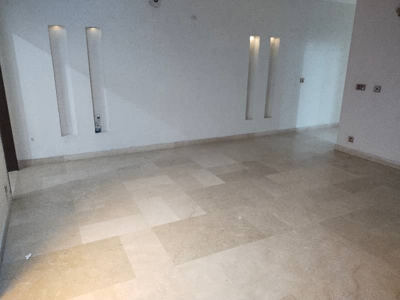 07 Marla Luxury Beautiful House Available For Rent in DHA Phase 3 Lahore 9