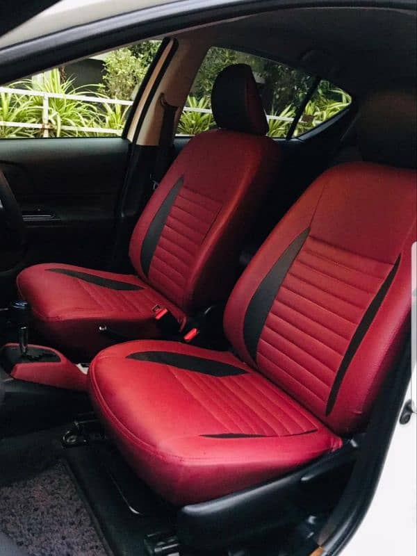 Toyota aqua g soft leather just like a new car 9