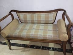 settee