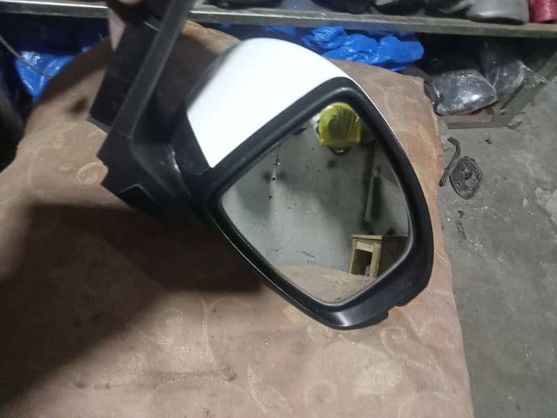 Honda city 2024 side mirrors available 4