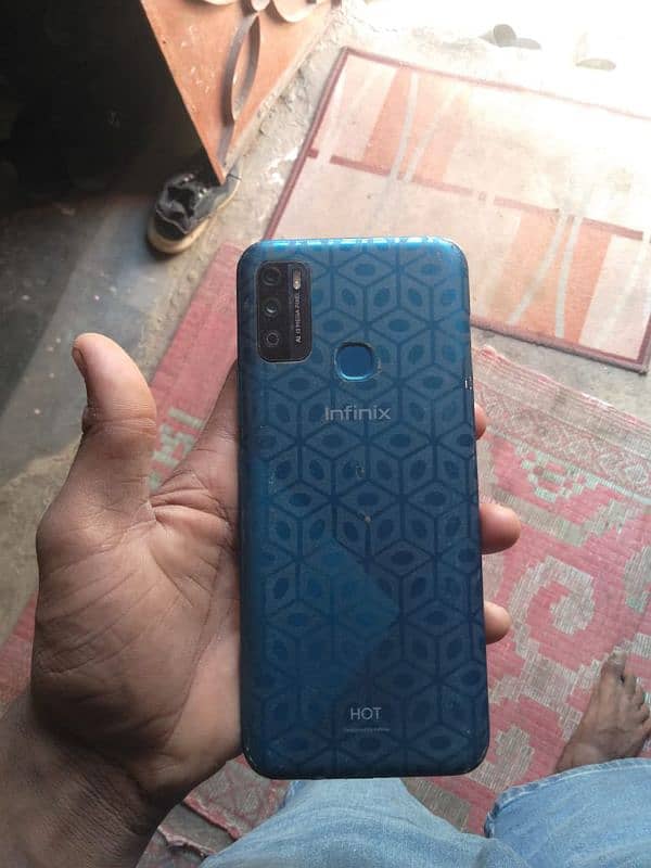 I am selling. my Infinix hot 9play 1