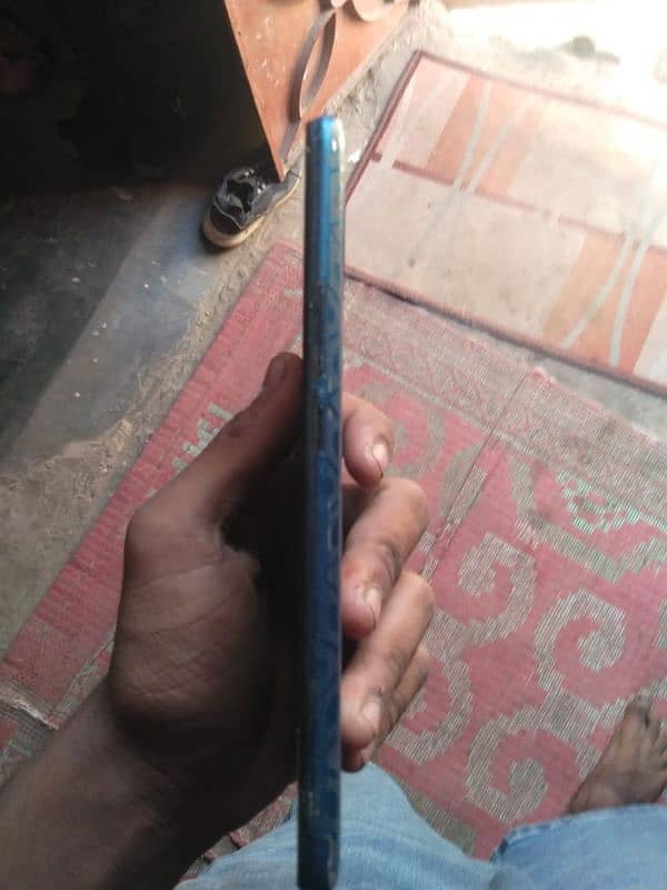 I am selling. my Infinix hot 9play 4