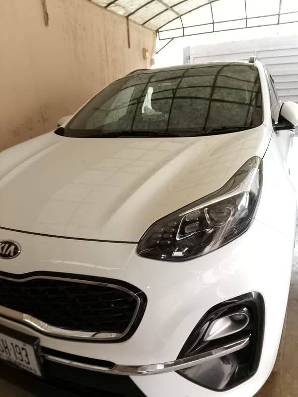 Kia Sportage Sialkot ma rent Ka laya   (8500)( 03446362140 0