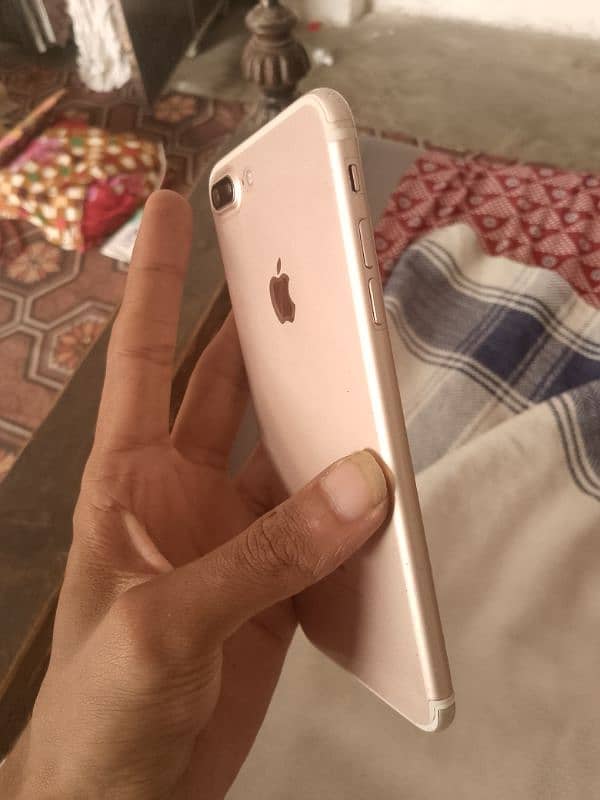 iphone 7 plus 32gb pta approved 10/8.5 all ok only mobile 3