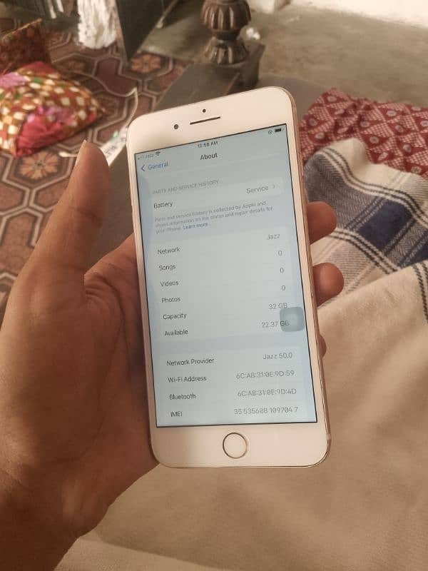 iphone 7 plus 32gb pta approved 10/8.5 all ok only mobile 12