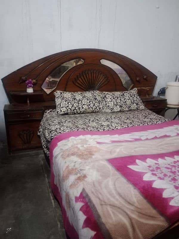 second hand double bed 1