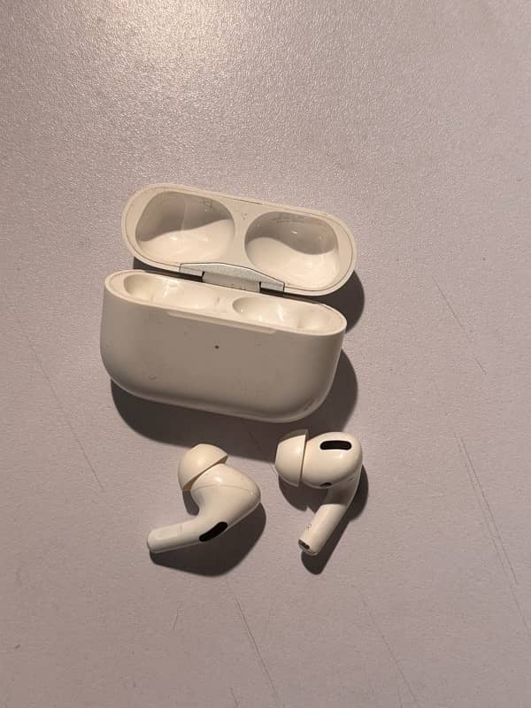 Apple Airpods Pro 8