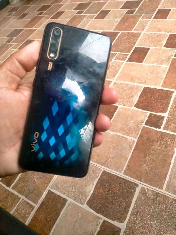 Vivo S1 0