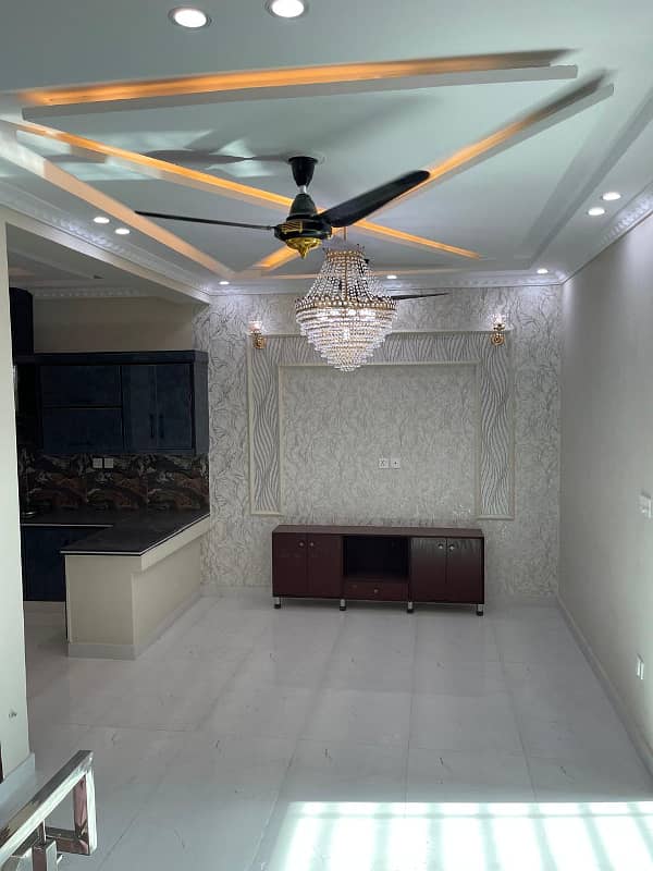 5 MARLA NEAR TO PARK HOUSE AVAILABLE FOR SALE DREAM GARDENS LAHORE 15