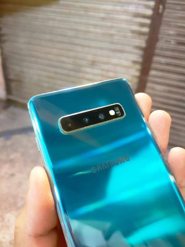 Samsung Galaxy S10+ 2