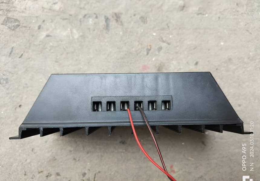 30 amp Solar Controller 4