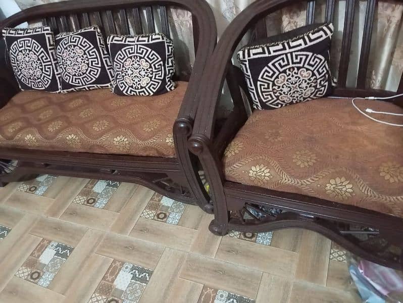 Chinese sofa set 0