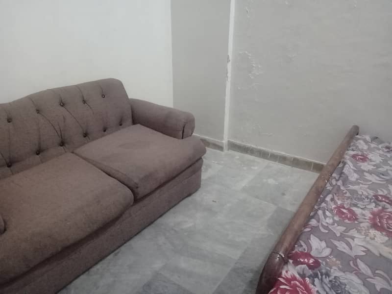 Full Furnished 1 Bed Seat Ideal For Bachelor In Gulberg Near Pepsi Factory In Rent 3