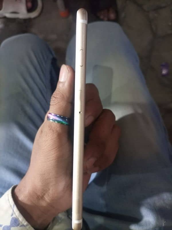 iphone 6+  16GB glass break JV sim Chalti Hai all ok 4