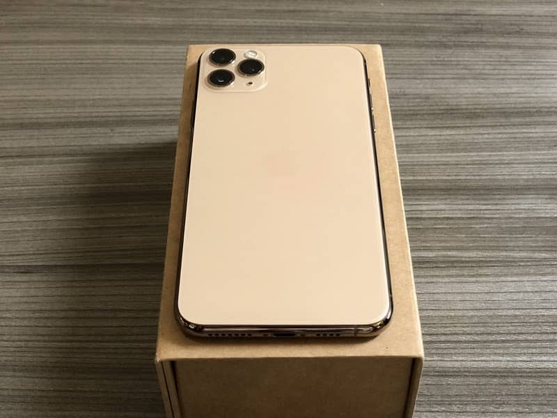 iphone 11 pro max 64 GB (PTA Approved) 0