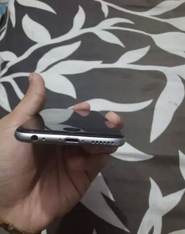 Apple Iphone Model 6 Pta Approved Urgent Sale 4