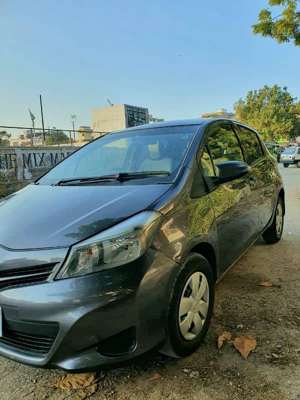 Toyota Vitz 2013 0