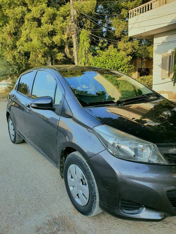 Toyota Vitz 2013 2