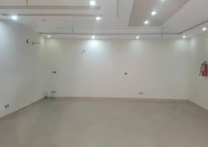 4 Marla 3rd Floor Office With Elevator For Rent In DHA Phase 5,Block CCA, Lahore. 2