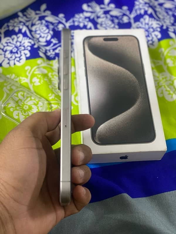 iPhone 15 pro max 256gb pta approve 1