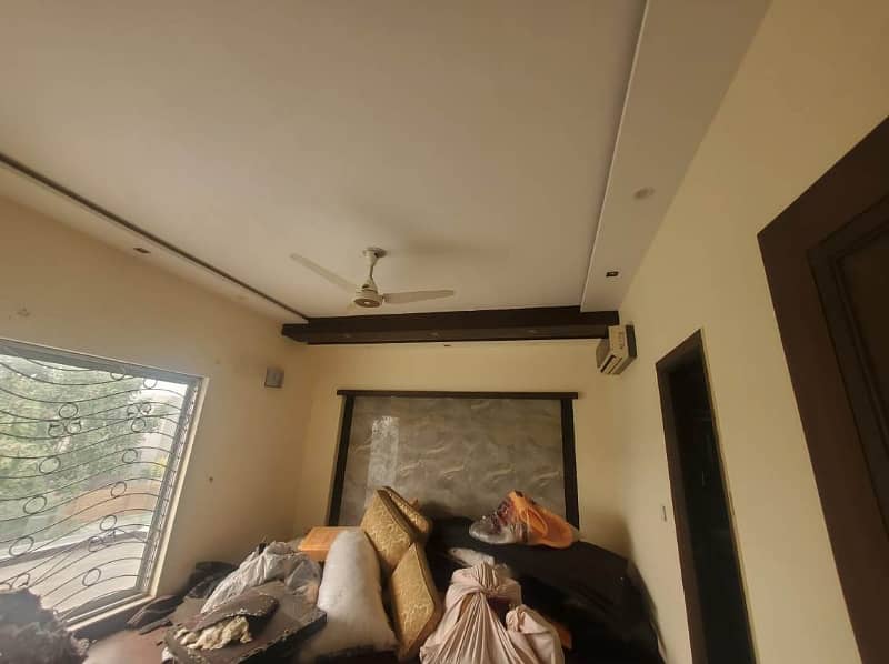 01 Kanal Likely Brand New Luxury Beautiful Upper Portion Available For rent in DHA Phase 5, Lahore 7