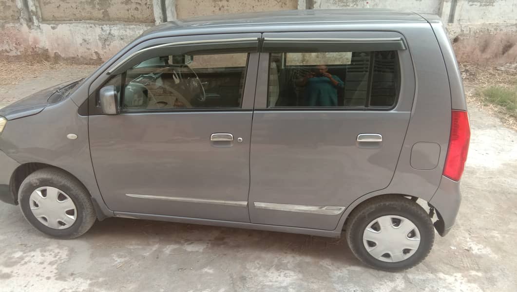 Suzuki Wagon R 2018 vxl (Total genuine) 2