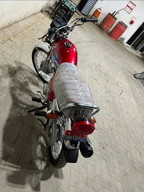 Honda cg 125 2024 zero meter condition first owner karachi number 3