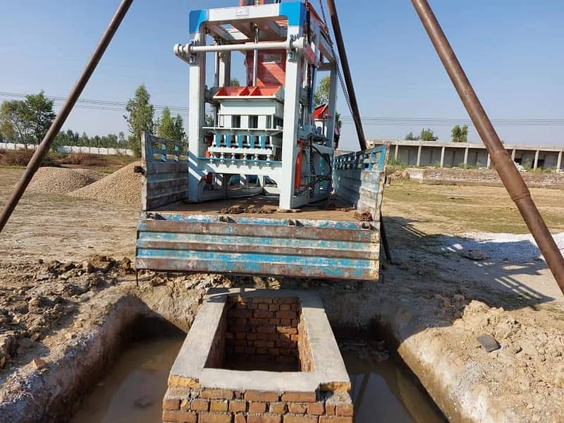 Concrete Pavers & Blocks making machinery for sale in Lahore 2