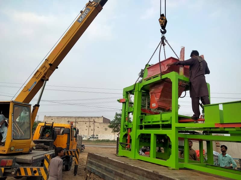 Concrete Pavers & Blocks making machinery for sale in Lahore 3