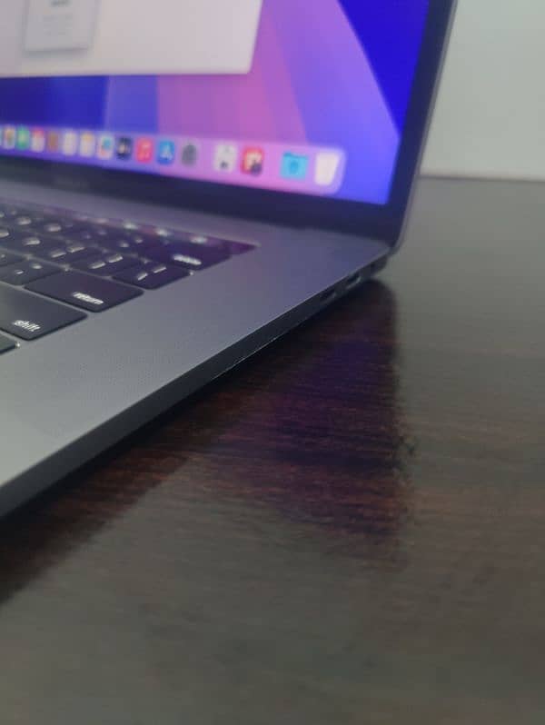 MacBook Pro 2018 Core i9 processor 2