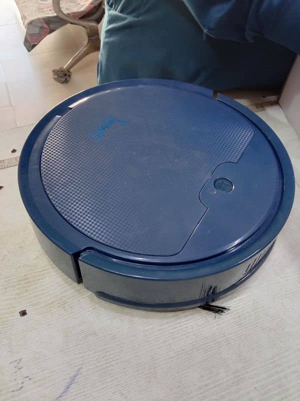 robot vacuum cleaner 2