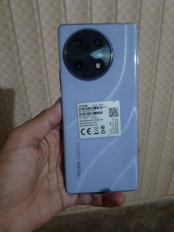 Tecno camon 30s ,256gb,new condition,with complete box 0