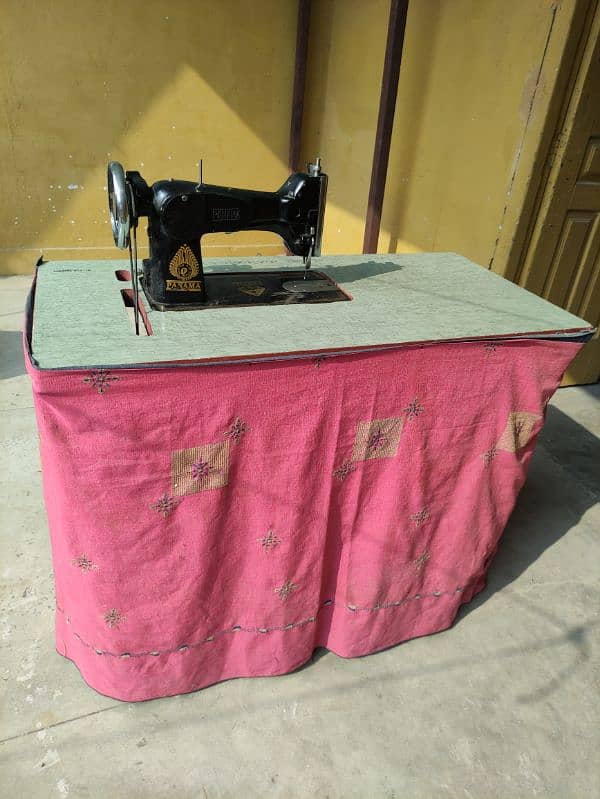 Sewing Machine with Table | Kadai Machine 5