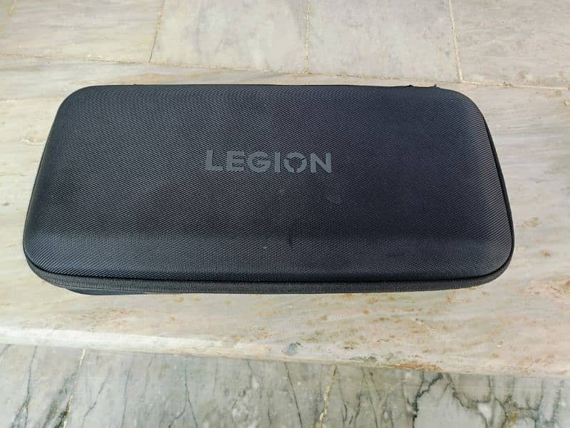 Lenovo legion go Z1 extreme 1tb 7