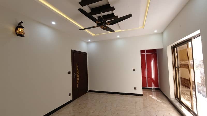 Ideal Prime Location House In Rawalpindi Available For Rs. 26500000 13