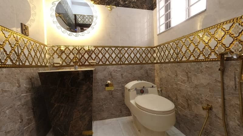 Ideal Prime Location House In Rawalpindi Available For Rs. 26500000 23