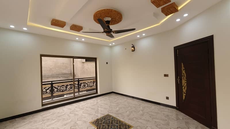 Ideal Prime Location House In Rawalpindi Available For Rs. 26500000 25