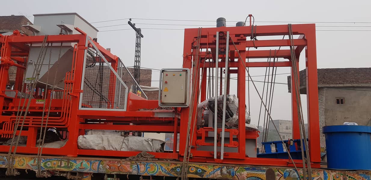 Paver Making Machine/ Concrete Paver block machine sale in pakistan 11