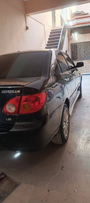 Toyota Corolla SE SALOON 2002 2