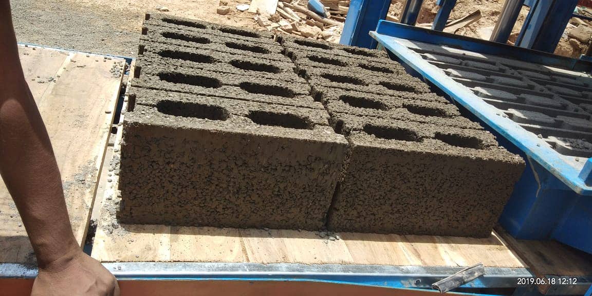 Pakistan Price Concrete Block Making Machine|Tuff Tile Machine 4