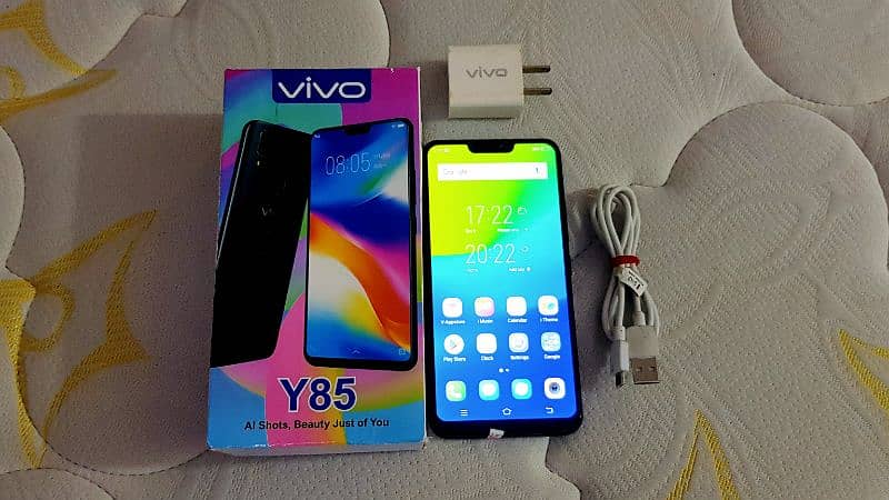 Vivo Y 85 Dual sim 6 gb 128 gb PTA Approved full Box 6